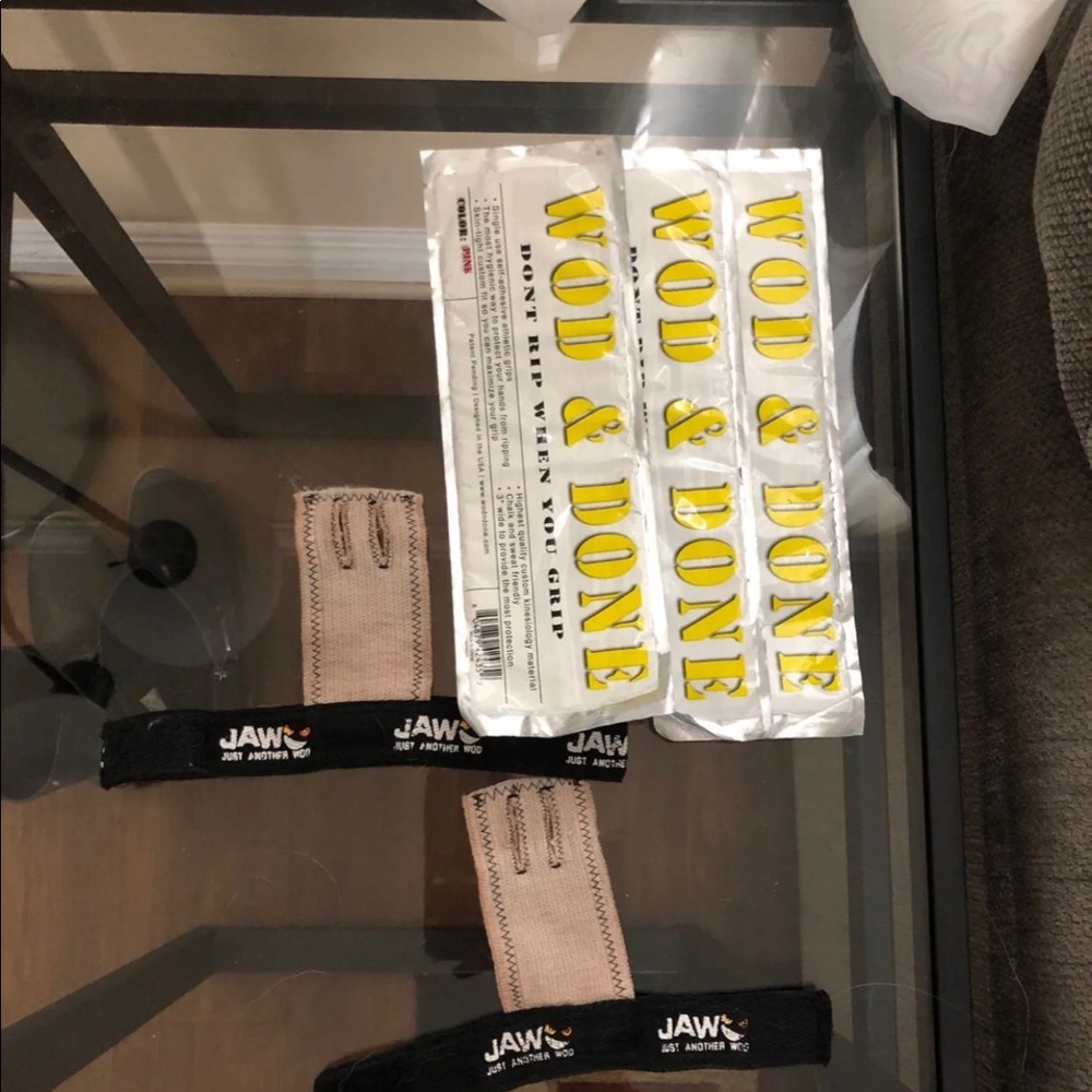 Jaw wod hand grips plus Wod & Done grips